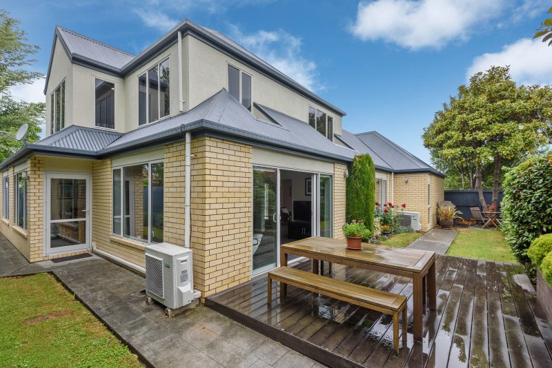 1/12 Beatrice Place, Avonhead, Christchurch - Carousel 2