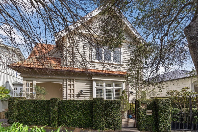 39 Birdwood Crescent, Parnell, Auckland - Carousel 1