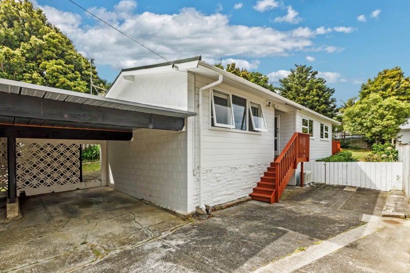 2/2 Selwyn Crescent, Forrest Hill, Auckland - Carousel 2