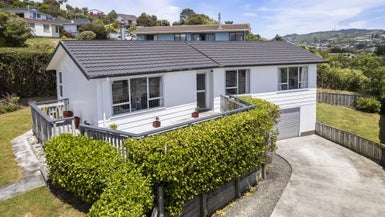 15 Buccaneer Place, Grenada Village, Wellington - Carousel 1