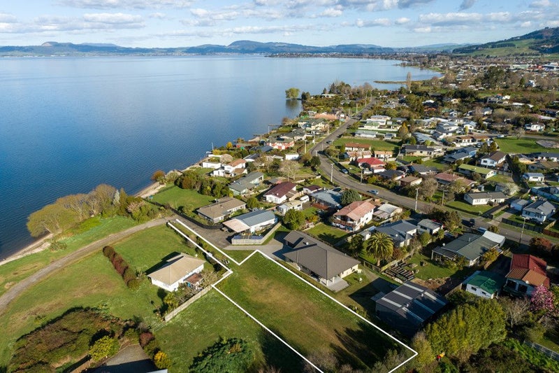 79 Ngatai Avenue, Ngongotaha, Rotorua - Carousel 2