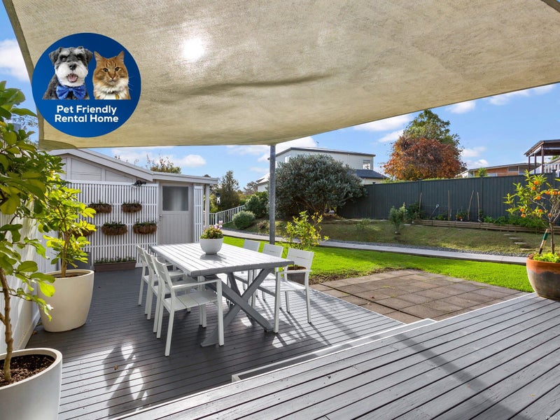 54 Woodlands Crescent, Browns Bay, Auckland - Carousel 1