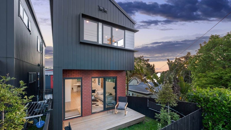 222B Manuka Road, Bayview, Auckland - Carousel 1