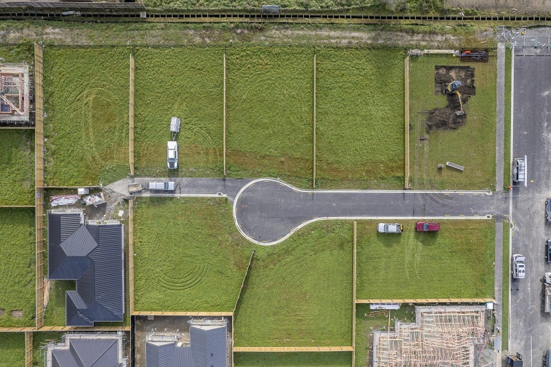 6 Millstead Lane, Casebrook, Christchurch - Carousel 1