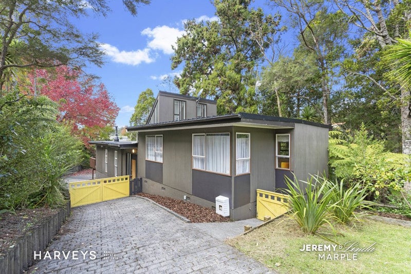47 Daffodil Street, Titirangi, Auckland - Carousel 2