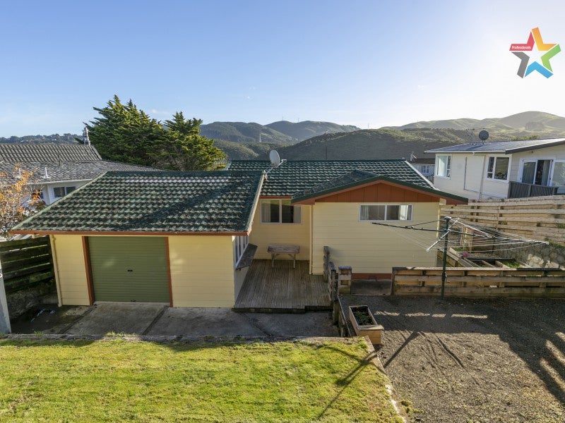 98 Major Drive, Kelson, Lower Hutt - Carousel 16
