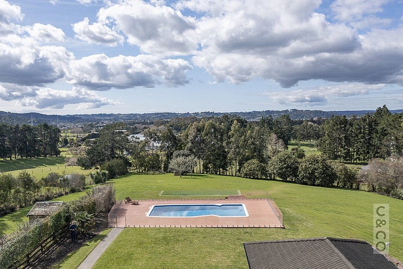 40 Broadwood Rise, Kumeū - Carousel 1