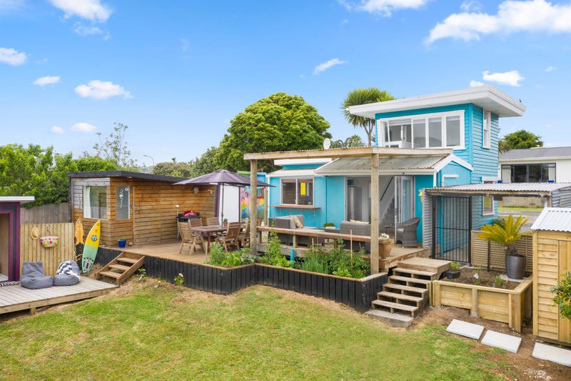 25 Taipari Avenue, Raglan, Raglan - Carousel 1