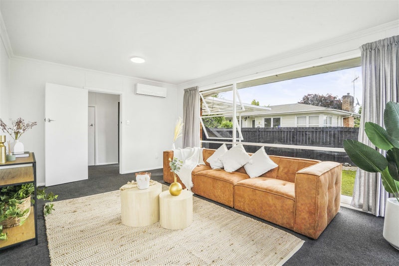 6 Thornton Place, Melville, Hamilton - Carousel 2
