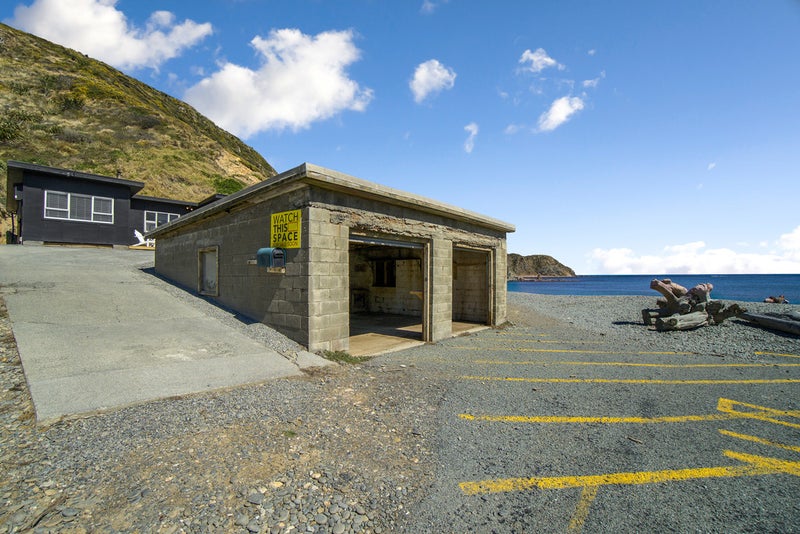 1093 Makara Road, Karori - Carousel 1