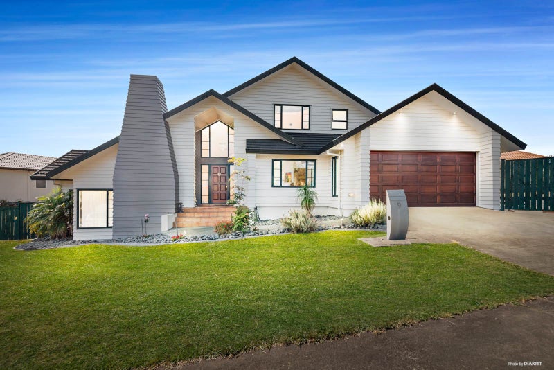 9 Oakridge Way, Northpark, Auckland - Carousel 1