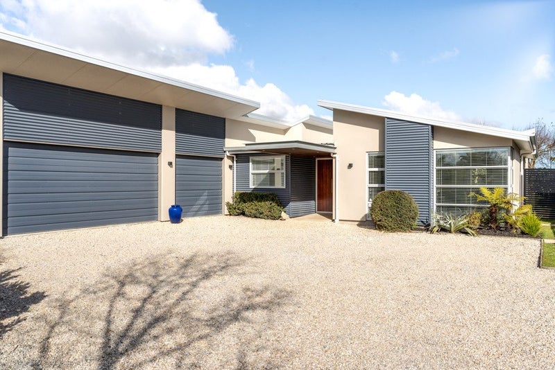 7 Country Palms Drive, Halswell, Christchurch - Carousel 2