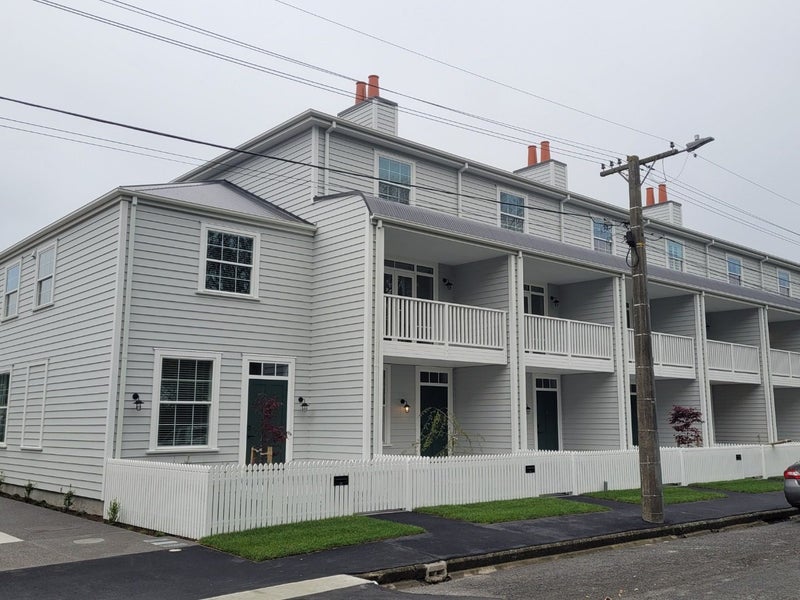 3/11 Bunyan Street, Waltham, Christchurch - Carousel 1