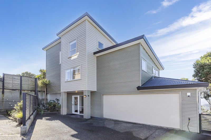 67D Mills Road, Brooklyn, Wellington - Carousel 1