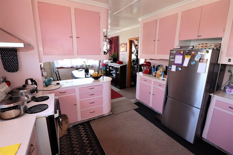 16 Dee Street, Oamaru - Carousel 2