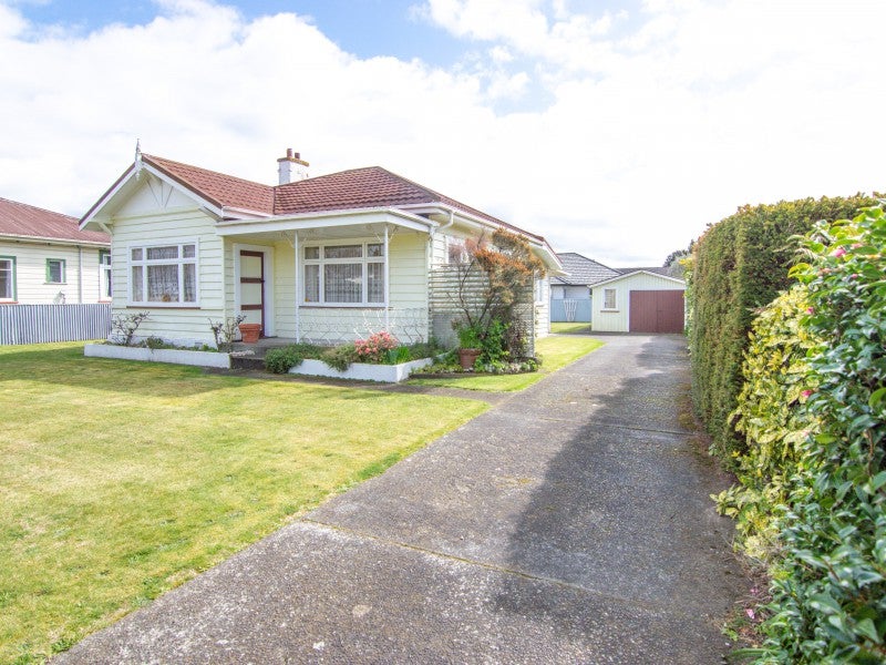 33 Limbrick Street, Terrace End, Palmerston North - Carousel 1