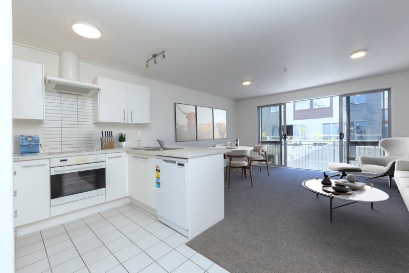 240/287 Onehunga Mall, Onehunga, Auckland - Carousel 2