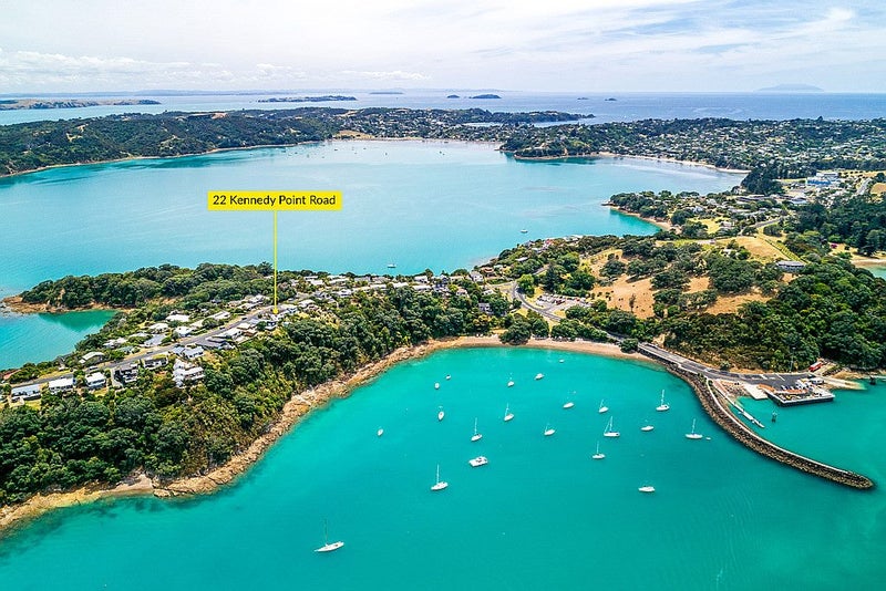 22 Kennedy Point Road, Surfdale, Waiheke Island - Carousel 1