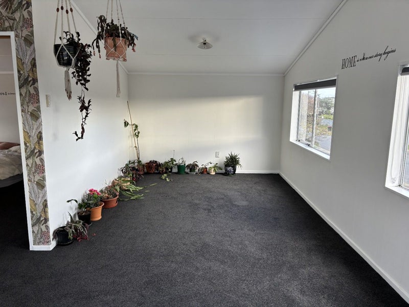 11 Cunningham Street, Grasmere, Invercargill - Carousel 21