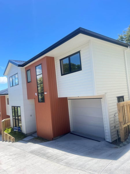 3B Manuwai Road, Torbay, Auckland - Carousel 1
