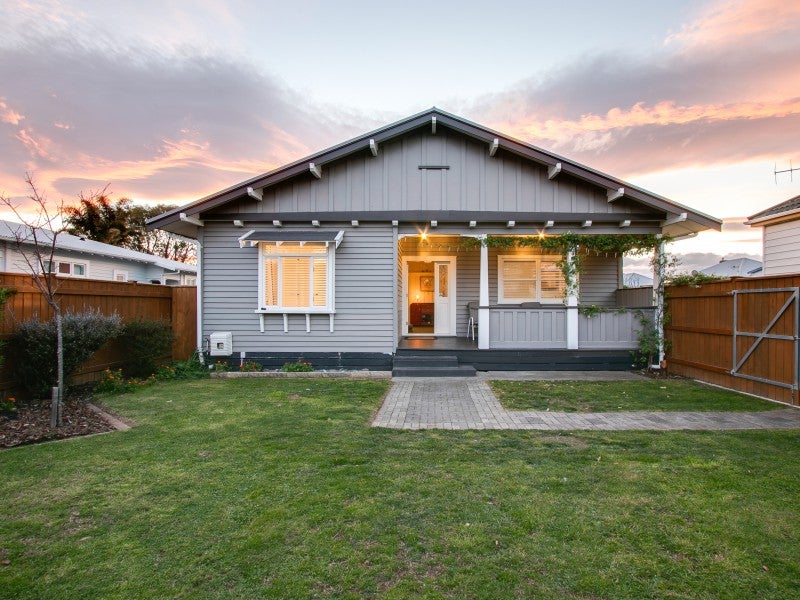 49 McGrath Street, Napier South, Napier - Carousel 1