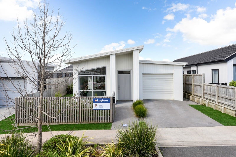 14 Whakapono Avenue, Baverstock, Hamilton - Carousel 1