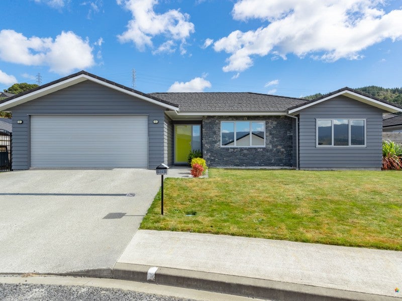 103 Riverstone Drive, Riverstone Terraces, Upper Hutt - Carousel 2