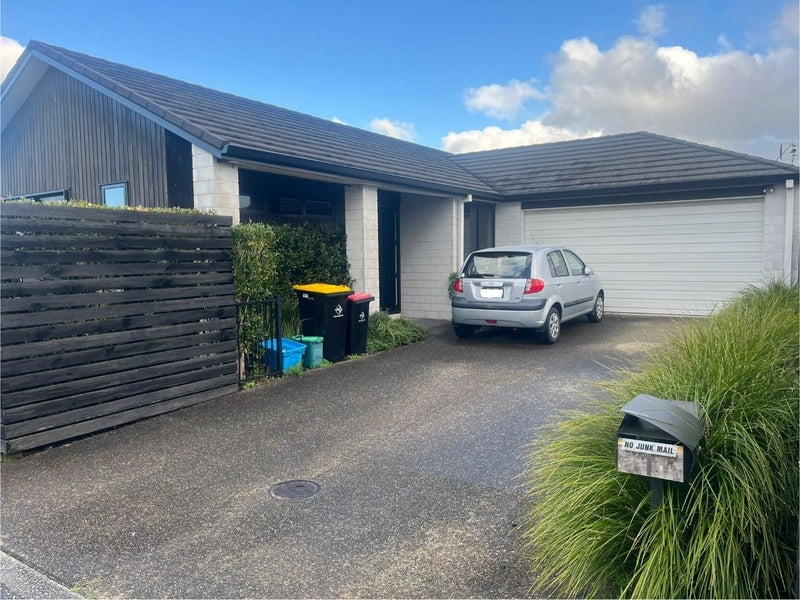 1 Scarr Lane, Pyes Pa, Tauranga - Carousel 11