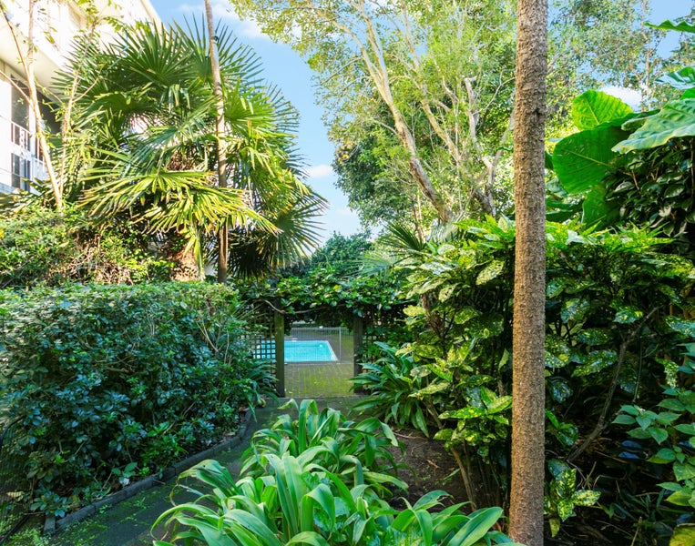 4/18 Edenvale Crescent, Mount Eden, Auckland - Carousel 2