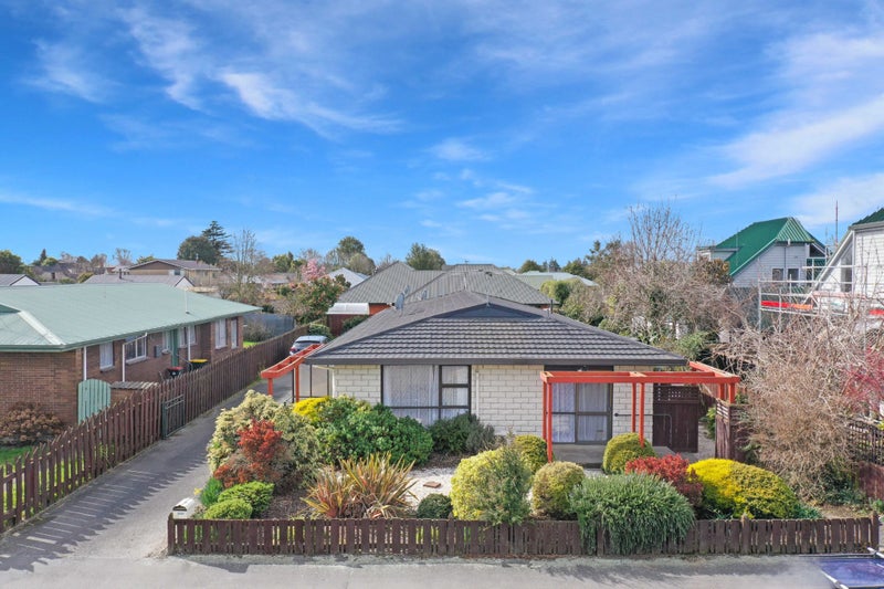 50 Queens Drive, Allenton, Ashburton - Carousel 1