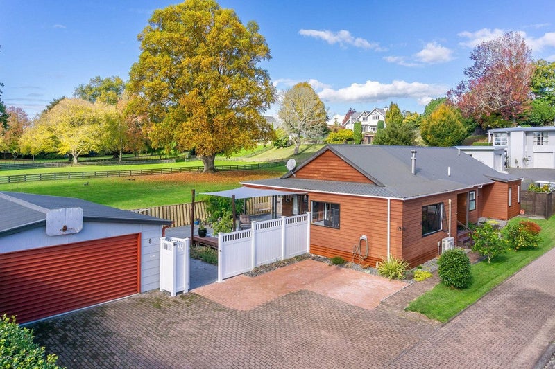 8 Eliot Place, Leamington, Cambridge - Carousel 1