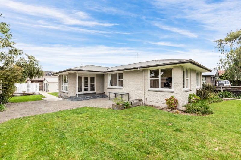 220 Grimseys Road, Redwood, Christchurch - Carousel 2