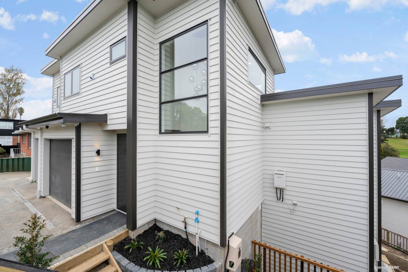 9B Prebble Place, Mission Bay, Auckland - Carousel 1