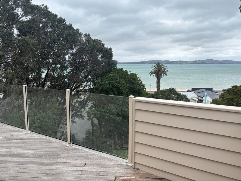 20 Carlton Crescent, Maraetai, Auckland - Carousel 1