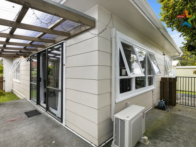 4/60 Waiwhetu Road, Waiwhetu, Lower Hutt - Carousel 1