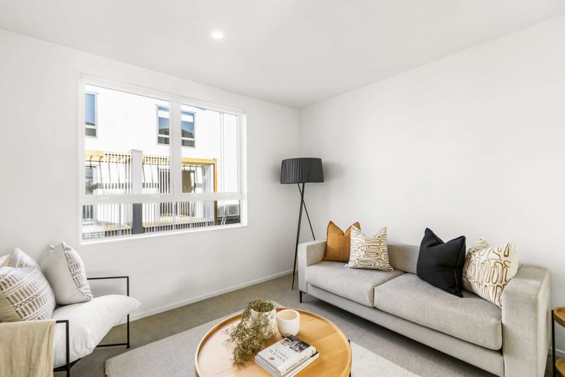 11/2 Moor Avenue, Te Atatu Peninsula, Auckland - Carousel 2