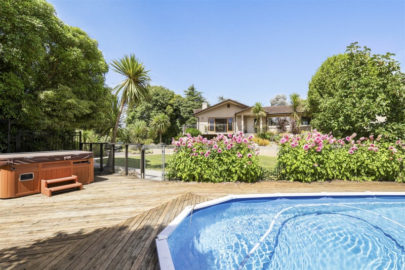 615 Airport Road, Tamahere, Hamilton - Carousel 1