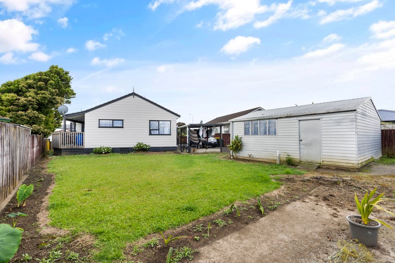 70 Burundi Avenue, Clendon Park, Auckland - Carousel 12