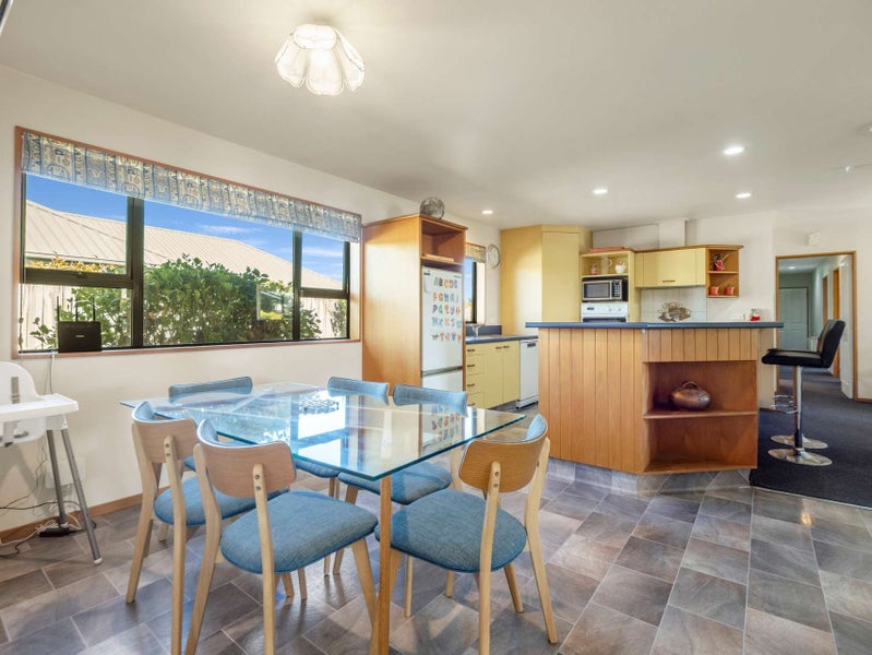 37 Lochhead Crescent, Methven, Methven - Carousel 2