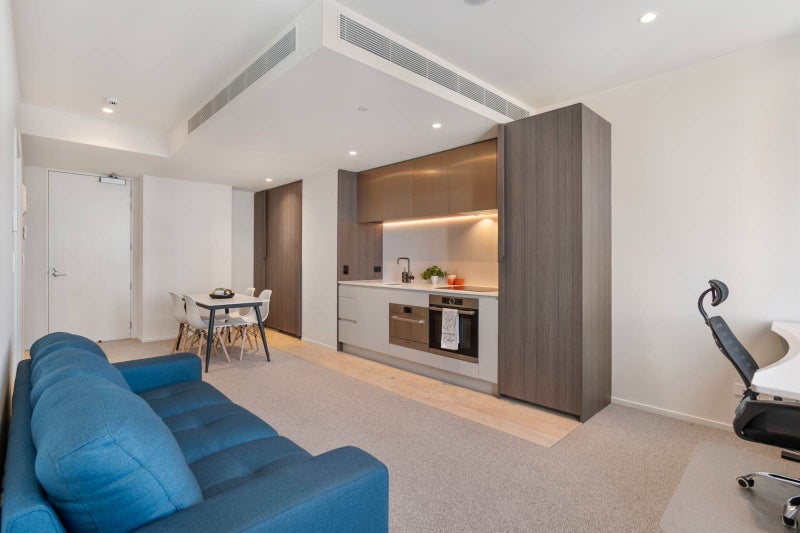 3204/10 Commerce Street, Auckland Central, Auckland - Carousel 1