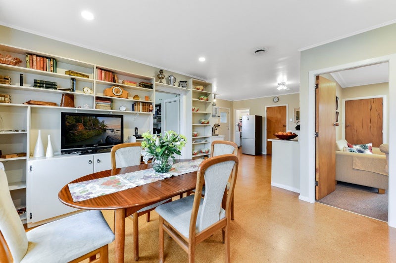 5 Cleveland Street, Bader, Hamilton - Carousel 2