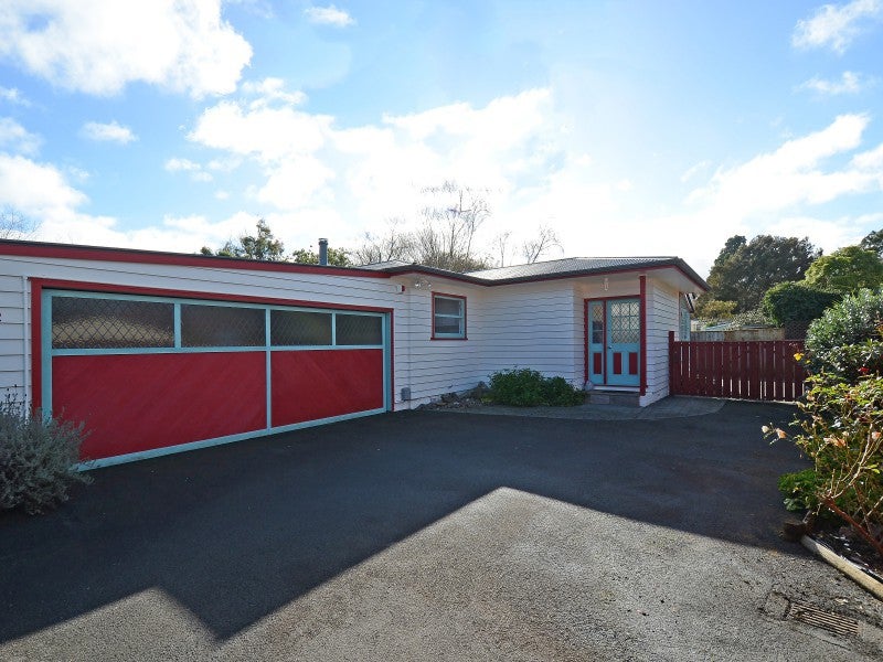 22 Longfellow Street, Trentham, Upper Hutt - Carousel 23