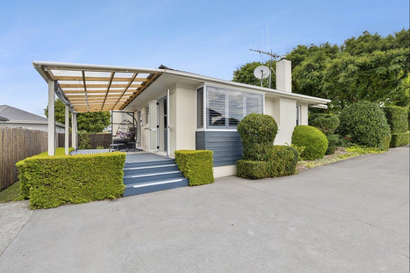 65 Byron Street, Leamington, Cambridge - Carousel 1