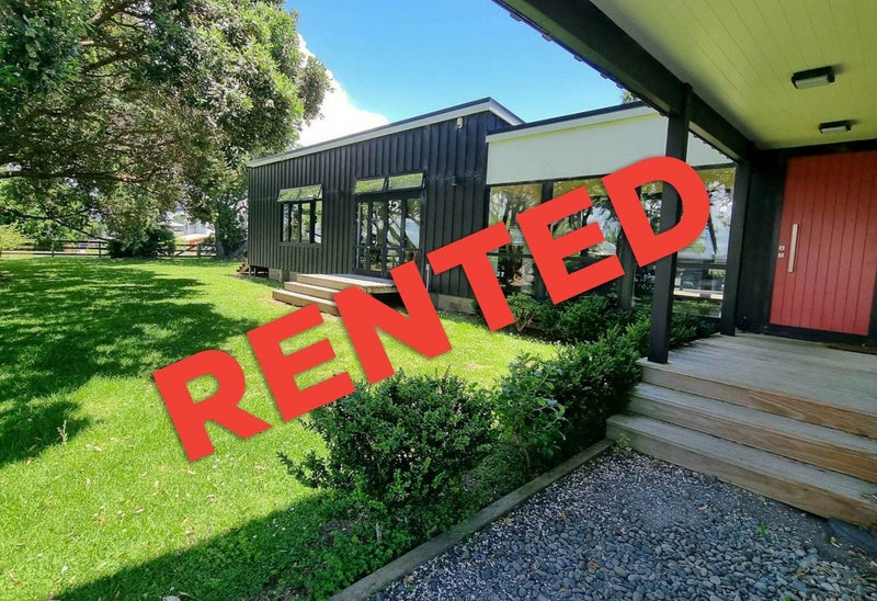 2A Second View Avenue, Beachlands, Auckland - Carousel 1