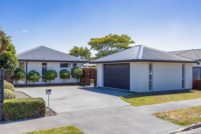 42 Reginald Street, Burwood, Christchurch - Carousel 1