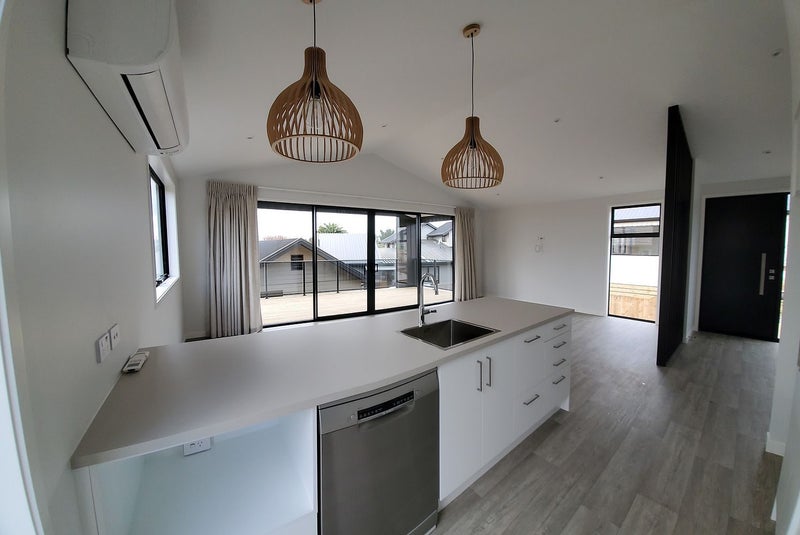 24A Merlot Drive, Pyes Pa, Tauranga - Carousel 2