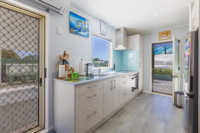 106A Latham Street, Marewa, Napier - Carousel 2