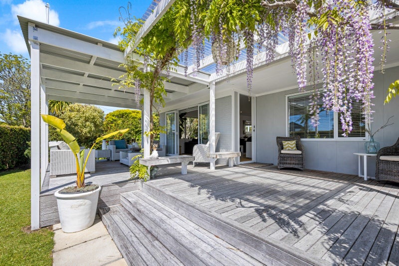 19 Harbour View Road, Warkworth - Carousel 1