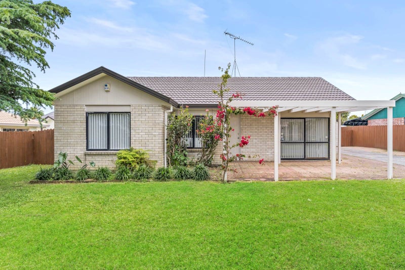 6 Randwick Place, Randwick Park, Auckland - Carousel 2