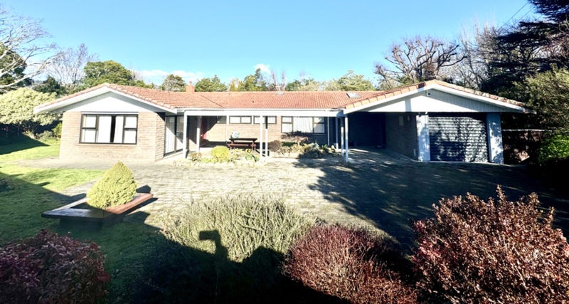 18 Barton Road, Heretaunga, Upper Hutt - Carousel 1